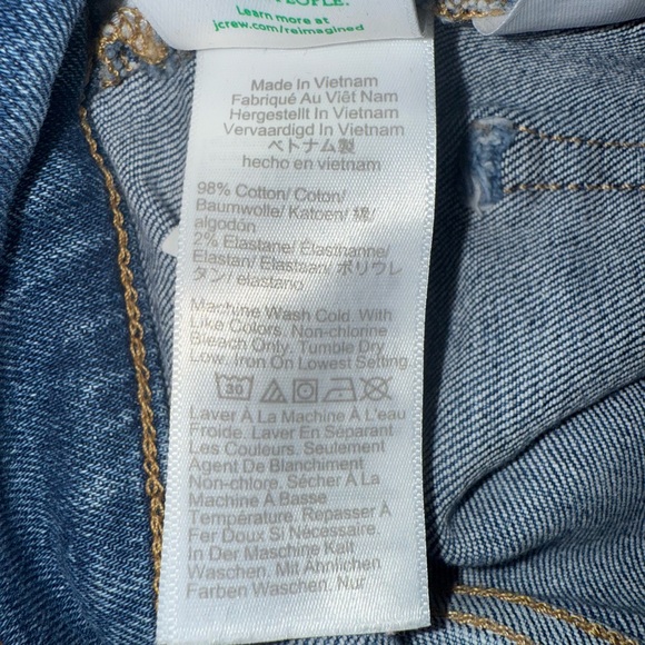 J.Crew Mid-Rise Flare Crop Jeans 24P | Re-Imagined Fair Trade - Picture 5 of 6